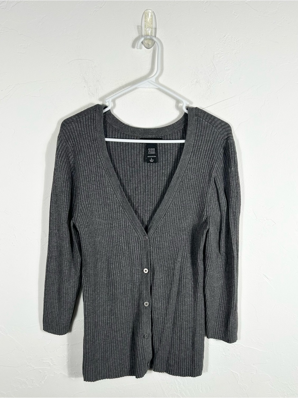 New York & Company Grey Ribbed V-Neck Button Cardigan Sweater Size L